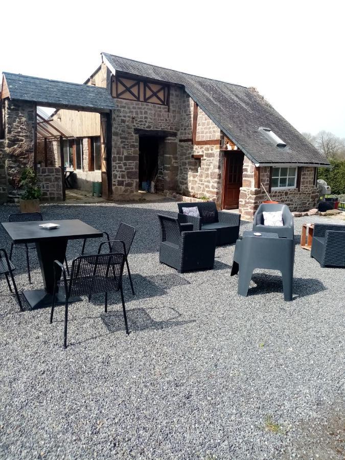 Chambre D'Hotes Acces Separe Et Possibilite Table D'Hotes Sur Reservation Lägenhet Ver  Exteriör bild